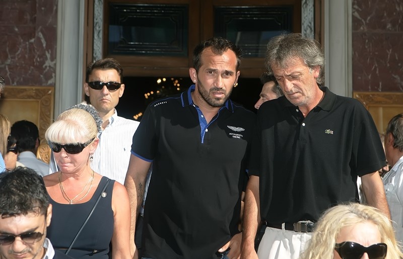 Καλλιθέα: Το τελευταίο… αντίο στον Νίκο Σαλευρή (photos)
