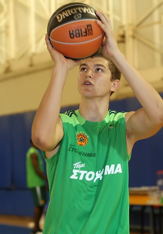 Παναθηναϊκός: Βοηθούν τέσσερις (photos)