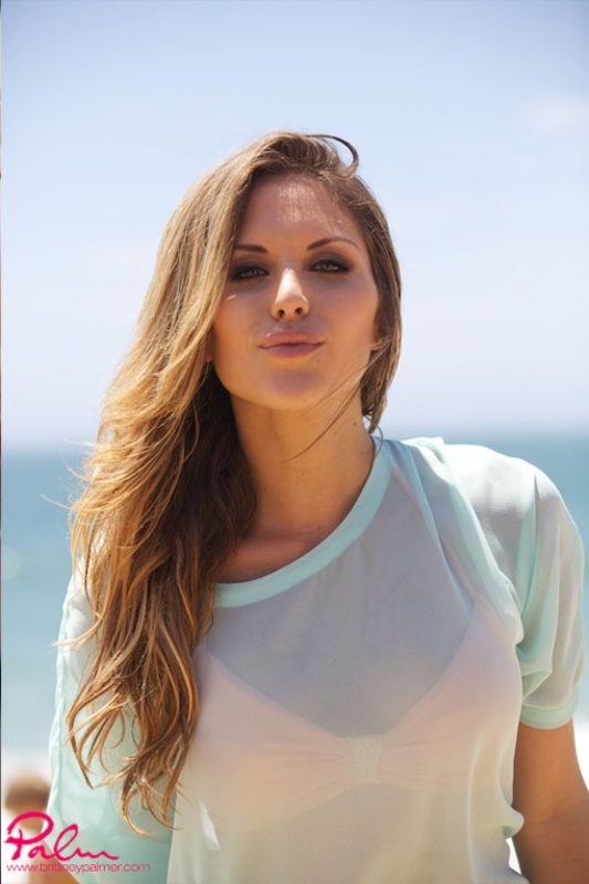 UFC: Στα παρασκήνια με την Palmer (photos)