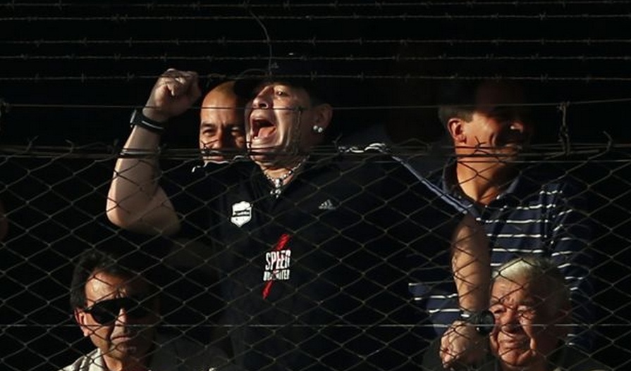 Αργεντινή: Πανικός για τον… σύμβουλο Μαραντόνα! (video)
