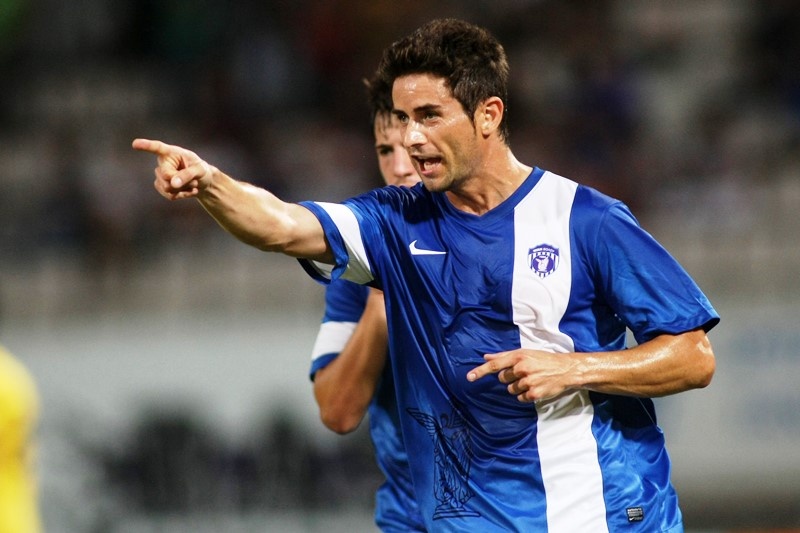 Απογοήτευσε η ΑΕΚ, 3-1 από Νίκη Βόλου (photos)