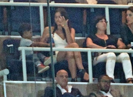 Ρεάλ Μαδρίτης: Η Ιρίνα Σάικ με τον γιο του Ρονάλντο (photos)