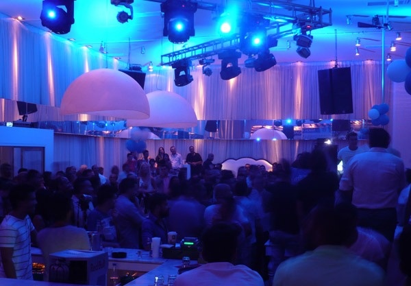 Νίκη Βόλου: Με σεβασμό στο... παρελθόν η νέα εμφάνιση (photos+video)