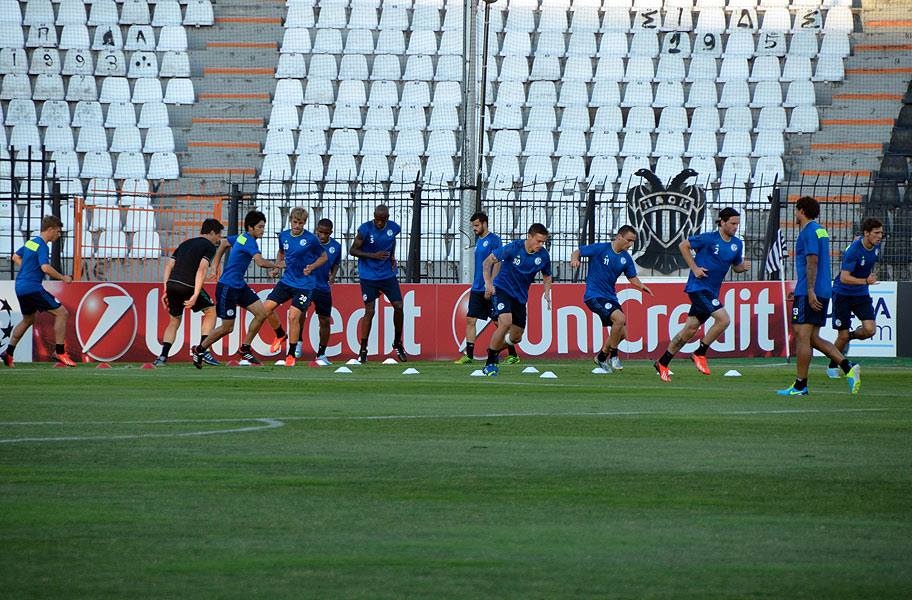 Σάλκε: Τα κλικ της προπόνησης στην Τούμπα (photos)