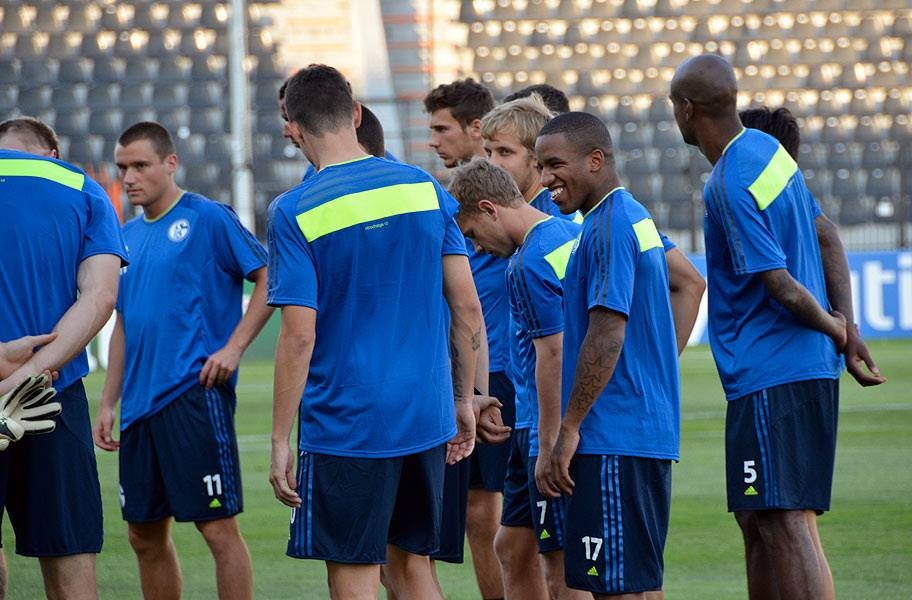 Σάλκε: Τα κλικ της προπόνησης στην Τούμπα (photos)