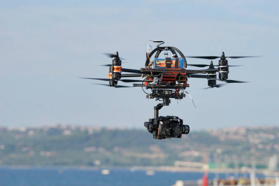 Ευρωμπάσκετ: Μπάσκετ στη θάλασσα! (photos)