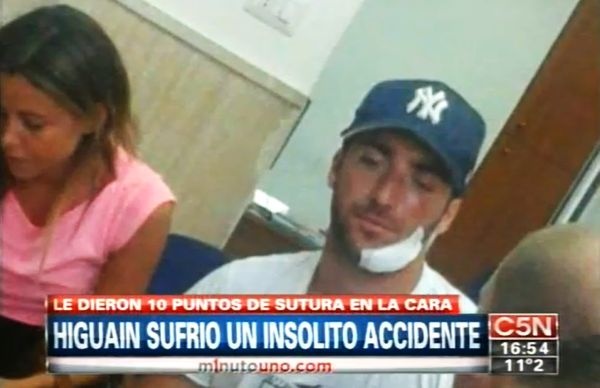 Ναπολι: Οι φωτογραφίες από το ατύχημα του Ιγκουαΐν (photos)