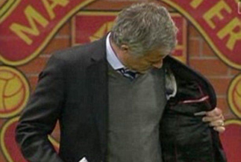 Οι αγκαλιές και το... χαμένο στυλό του Μουρίνιο (photos)