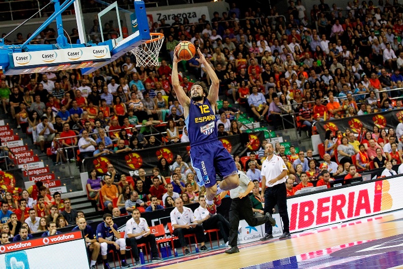 Ισπανία: Τρέχει με… 100 για το Ευρωμπάσκετ (photos+videos)