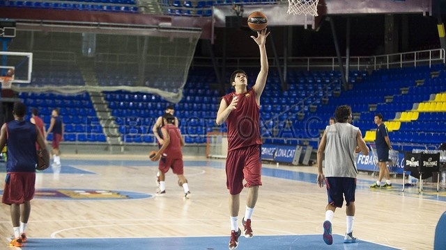 Μπαρτσελόνα: Με «Σάρας» η πρώτη (photos)