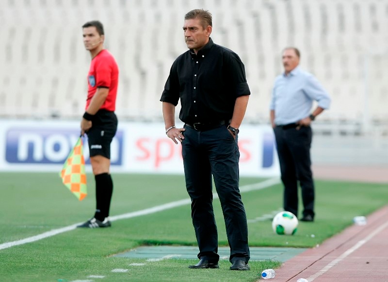 Καλλονή ΠΑΣ... σφαίρα για σωτηρία (photos)