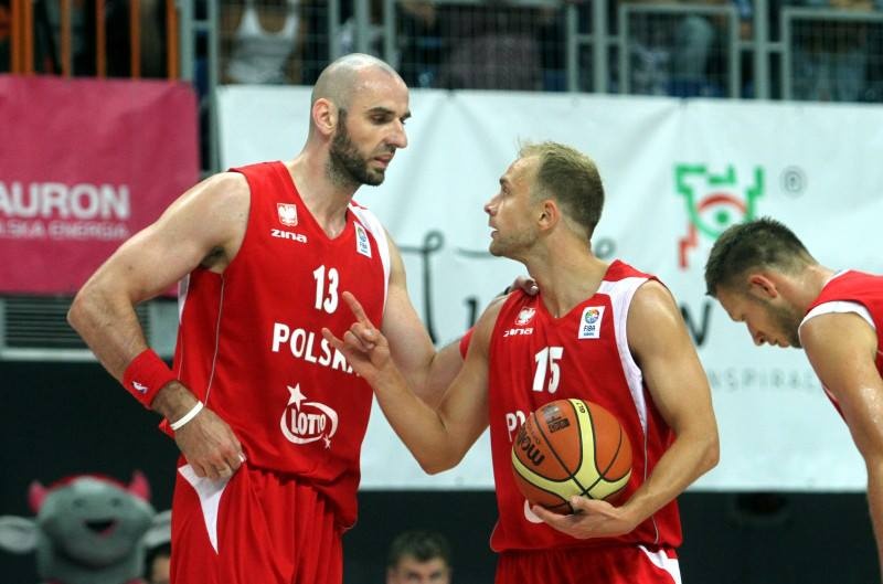 Πολωνία: «Σκίζει» τους αιθέρες (photos+videos)