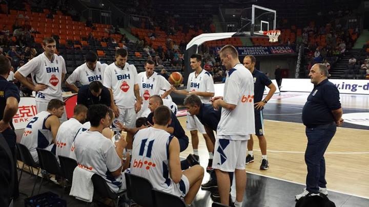 Βοσνία: Στη… μέρα του Τελέτοβιτς (photos+videos)
