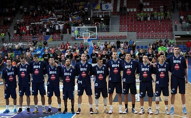 Βοσνία: Στη… μέρα του Τελέτοβιτς (photos+videos)