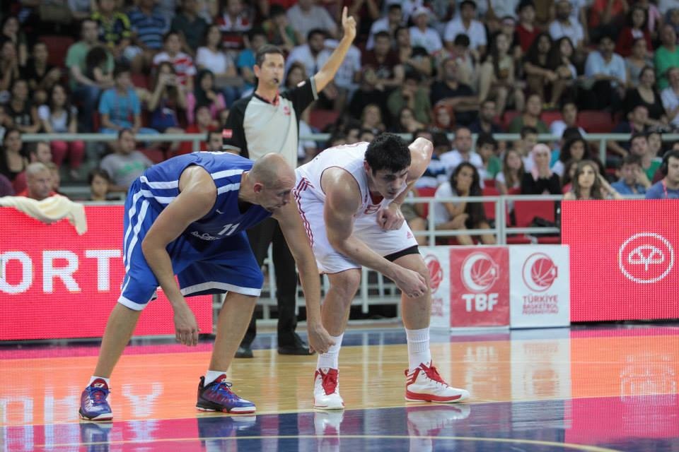 Τσεχία: Πιστεύει στην… έκπληξη (photos+videos)