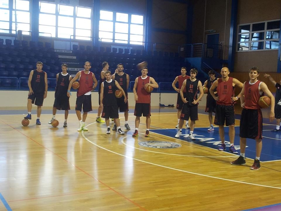 Τσεχία: Πιστεύει στην… έκπληξη (photos+videos)