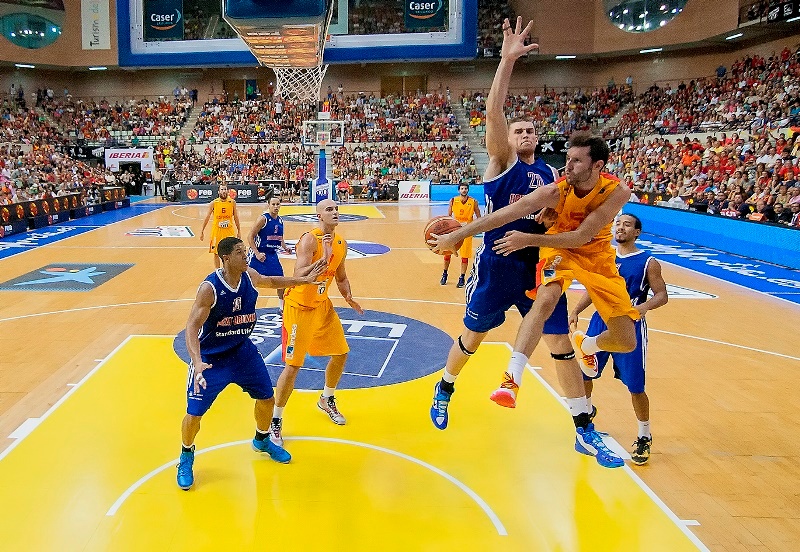 Ισπανία: Τριτώνει το… χρυσό! (photos+videos)