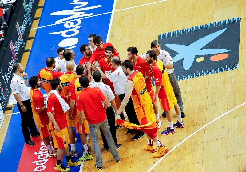 Ισπανία: Τριτώνει το… χρυσό! (photos+videos)