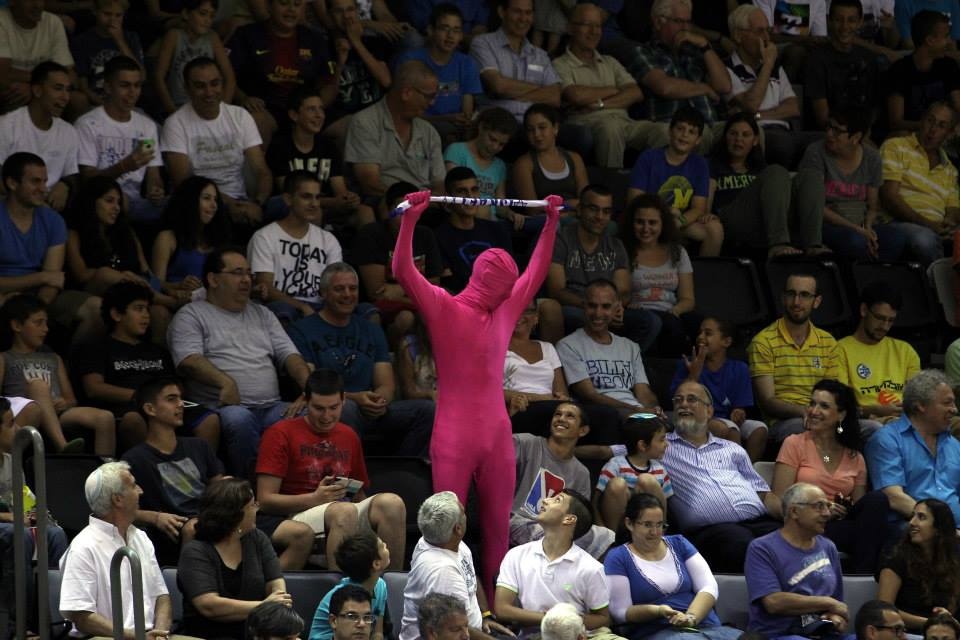Ισραήλ: Να ξεκολλήσει από το…13 (photos+videos)