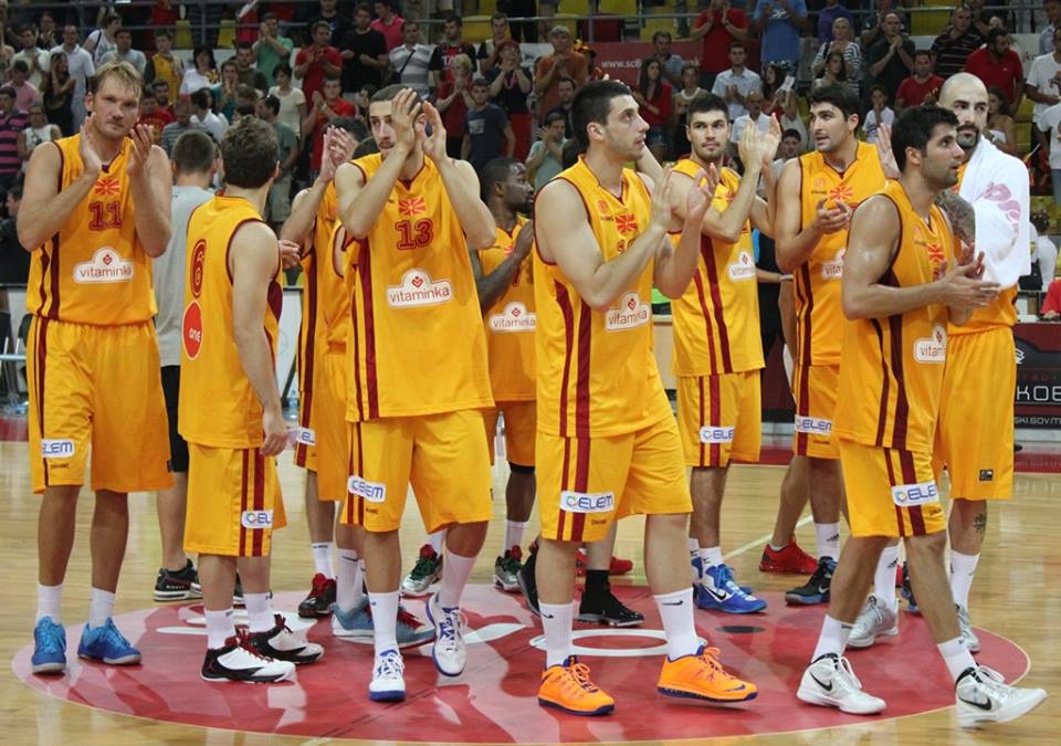 Σκόπια: Η «σταχτοπούτα» θα έχει… sequel; (photos+videos)