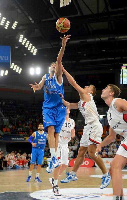 Ελλάδα: Υψηλές προσδοκίες (videos+photos)