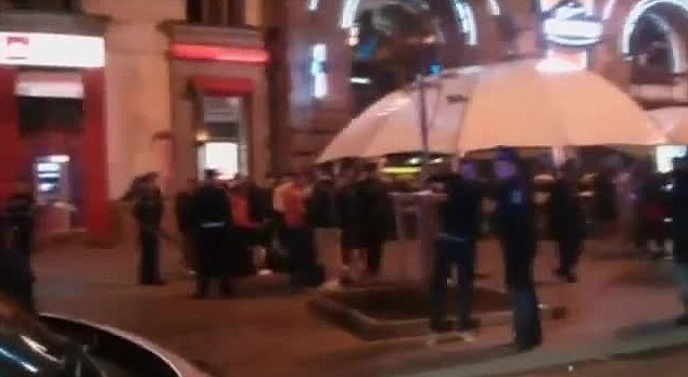 Mundial 2014: Μαχαιρώθηκαν τρεις Άγγλοι στην Ουκρανία (photos+video)
