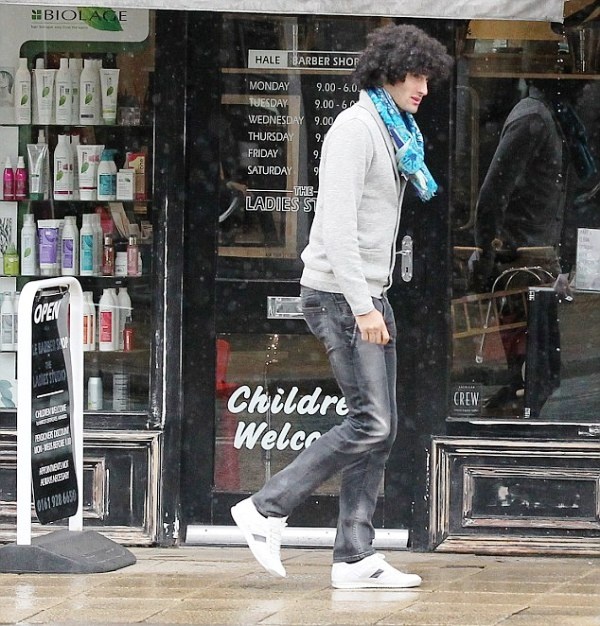 Μάντσεστερ Γιουνάιτεντ: Περαστικός από το κομμωτήριο ο Φελαϊνί (photos)