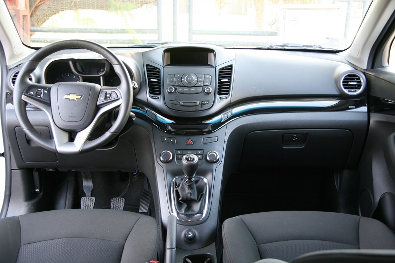 Chevrolet Orlando 1.4T LTZ: New power (photos)