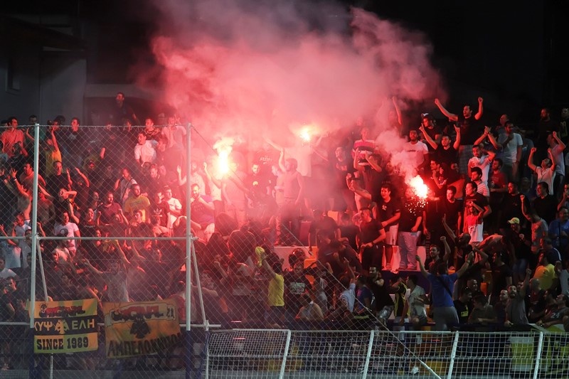 Νίκη στα… στημένα για Ιωνικό, 2-1 την ΑΕΚ (photos)