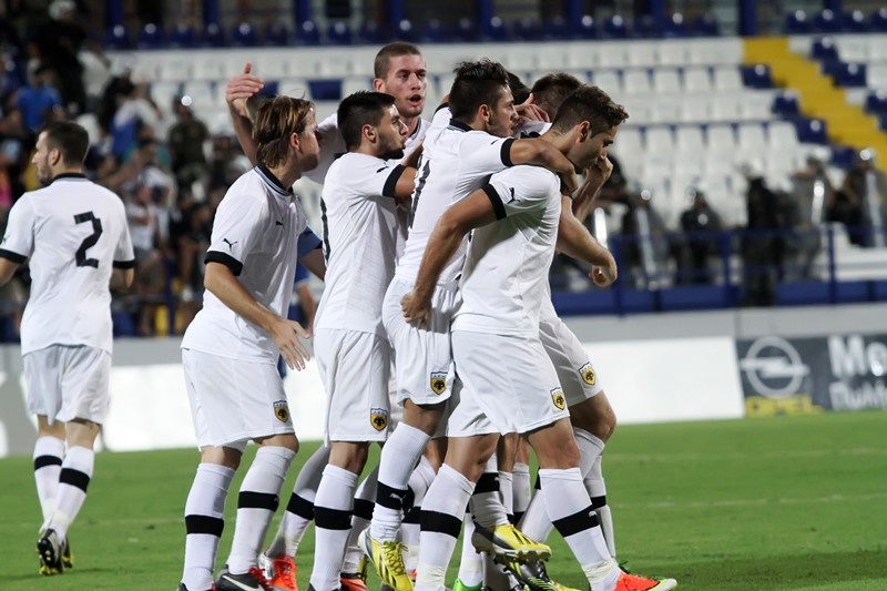 Νίκη στα… στημένα για Ιωνικό, 2-1 την ΑΕΚ (photos)