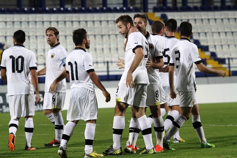 Νίκη στα… στημένα για Ιωνικό, 2-1 την ΑΕΚ (photos)