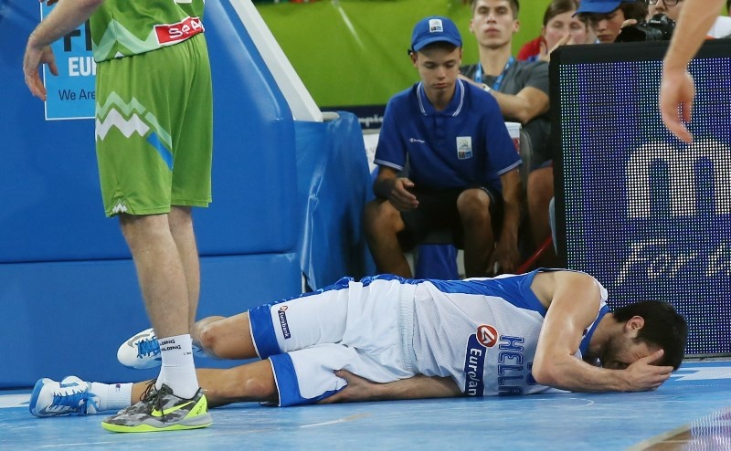 Εθνική Ανδρών: Ο τραυματισμός του Παπανικολάου (photos)