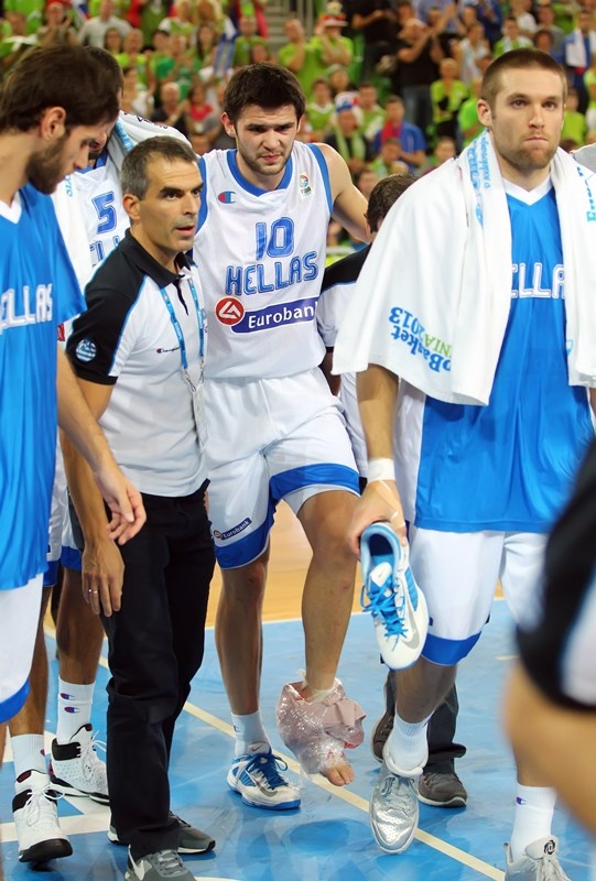 Εθνική Ανδρών: Ο τραυματισμός του Παπανικολάου (photos)