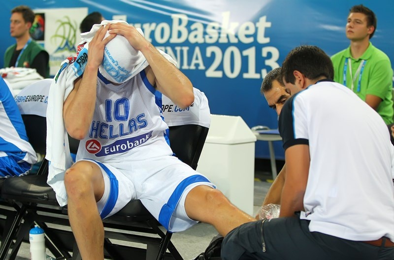 Εθνική Ανδρών: Ο τραυματισμός του Παπανικολάου (photos)