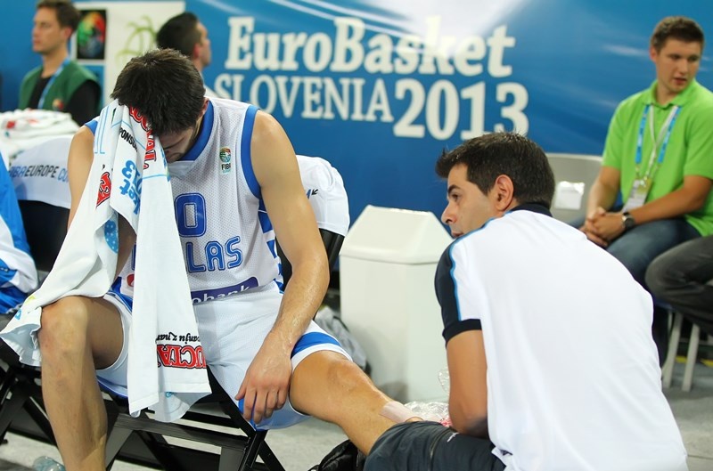 Εθνική Ανδρών: Ο τραυματισμός του Παπανικολάου (photos)