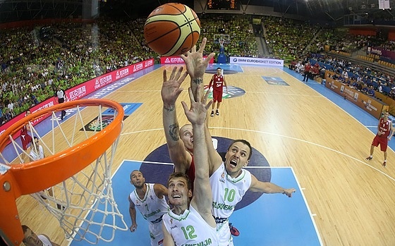 Νάχμπαρ στο Onsports: «Η Σλοβενία, η Ελλάδα και το… μετάλλιο!» (photos+videos)