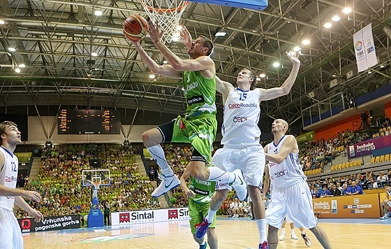 Νάχμπαρ στο Onsports: «Η Σλοβενία, η Ελλάδα και το… μετάλλιο!» (photos+videos)