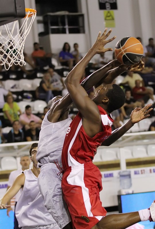 Ολυμπιακός: Νικητής στο «Patras Cup» (photos)