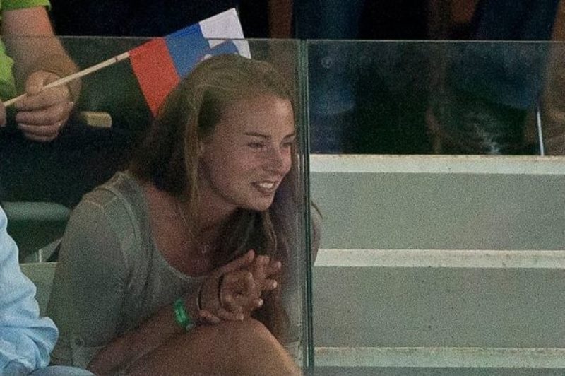 Ευρωμπάσκετ 2013: Οι ωραίες της κερκίδας (photos)
