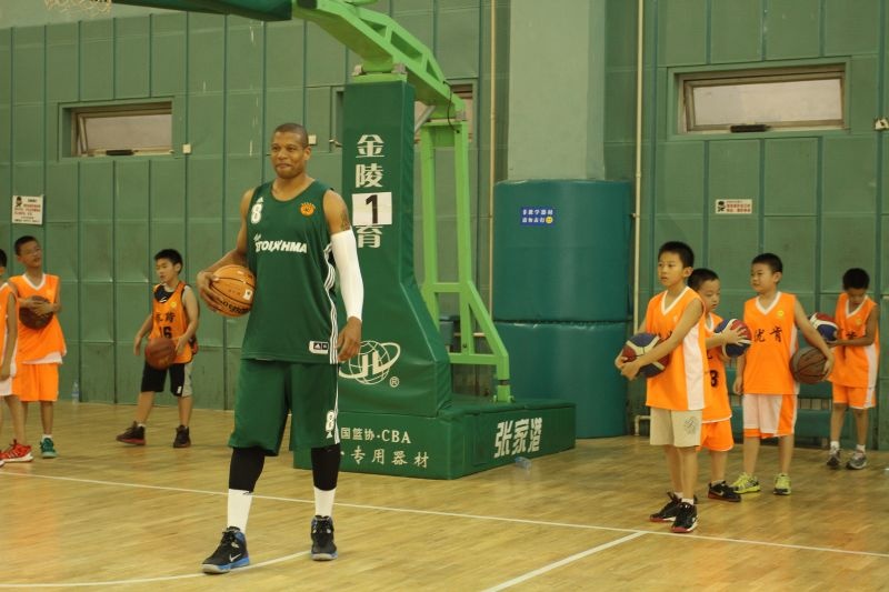 Παναθηναϊκός: Το κοινωνικό πρόσωπο του «εξάστερου» και στην Κίνα (photos+videos)