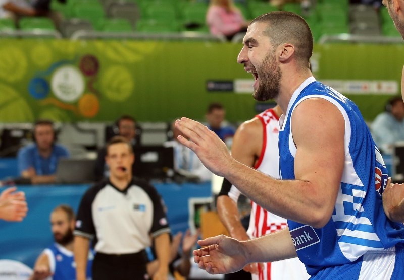 Πολύ «σκληρή» αλλά... αποκλείστηκε! (photos)