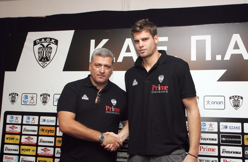 ΠΑΟΚ: Η παρουσίαση του Μπόγρη (photos)