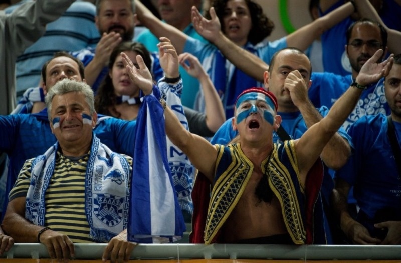 Ευρωμπάσκετ 2013: Δεν ξεχνούν οι φίλαθλοι (photos)