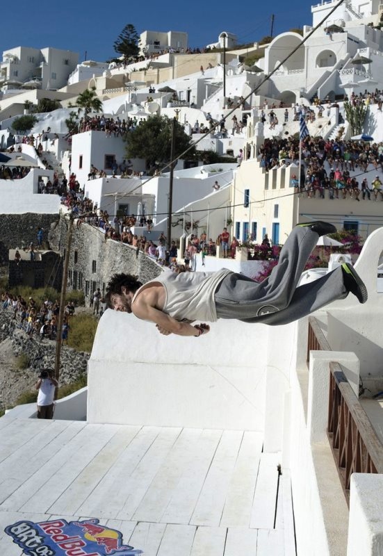 Red Bull Art of Motion 2013: Κόλπα που κόβουν την ανάσα ! (photos+video)