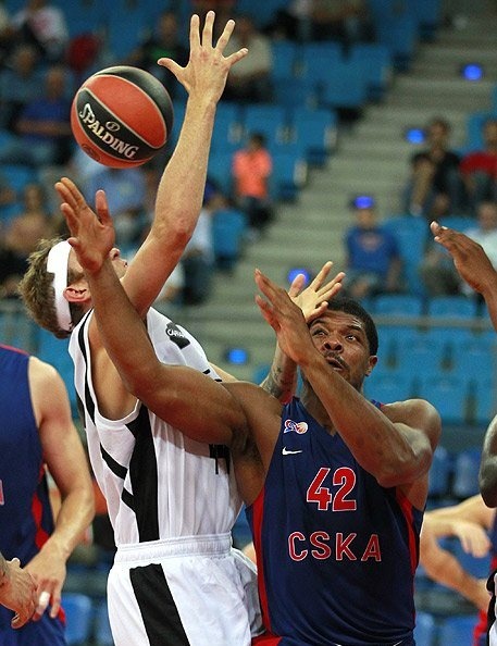 ΤΣΣΚΑ Μόσχας: Στα… ρηχά ο Χάινς (video)