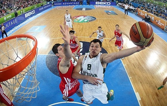 Λιθουανία: Γιόνας... Golden Boy! (photos+videos)