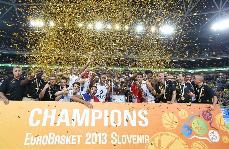 Ευρωμπάσκετ 2013: Ψηλά η γαλλική σημαία (video+photos)