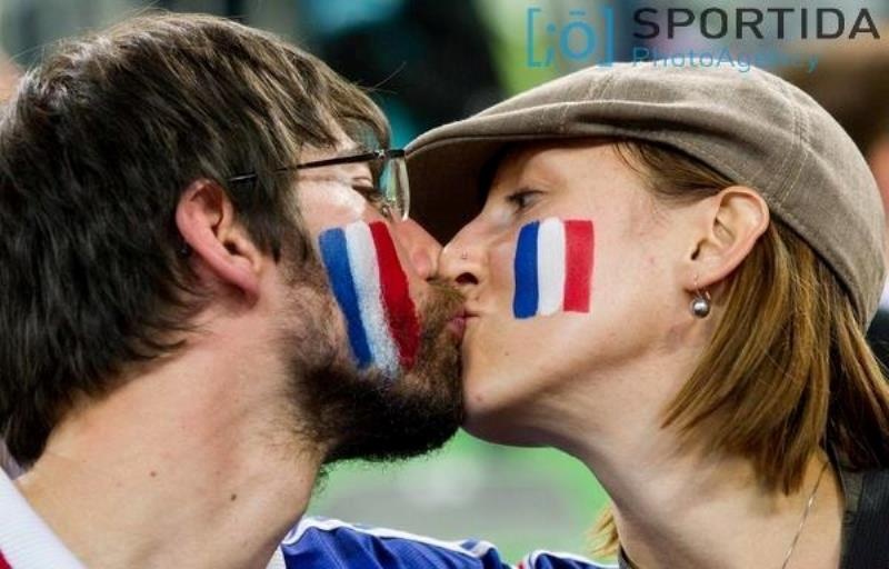 Ευρωμπάσκετ 2013: Το φιλί του πρωταθλητή Ευρώπης, Πάρκερ (photos)