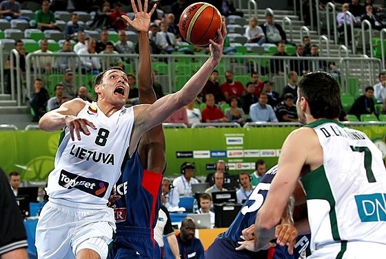 Λιθουανία: Γιόνας... Golden Boy! (photos+videos)