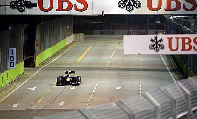 Γκραν Πρι Σινγκαπούρης: Έλαμπε στο… σκοτάδι ο Φέτελ (photos)